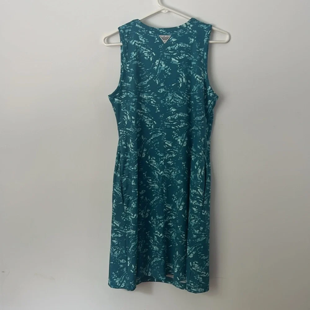Columbia Freezer Tank Dress, performance fishing gear, size Medium with pockets - Picture 4 of 6